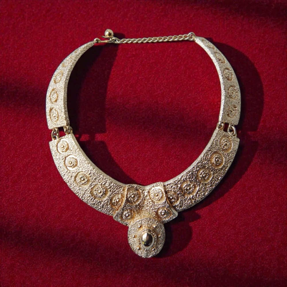 NAPIER 1971 Egyptian Collection Bib Necklace, BOOK PIECE - Picture 2 of 16